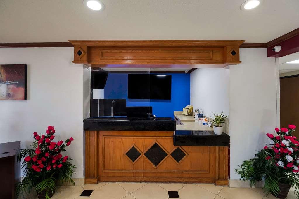 Rodeway Inn Houston North Greenspoint Interiør bilde